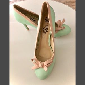 SOLD-ModCloth Pinup Heels! Size 10